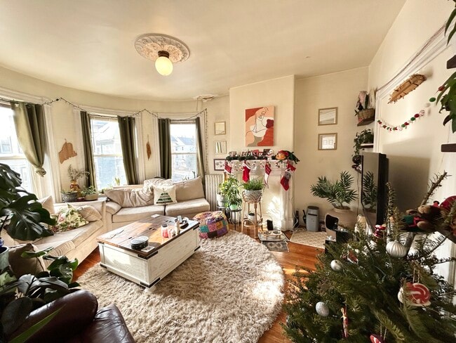 96 Calumet St, Unit 1