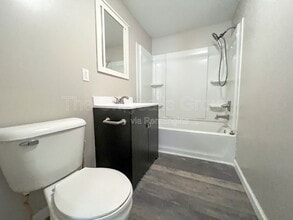 2018 1st St in Peru, IL - Building Photo - Building Photo