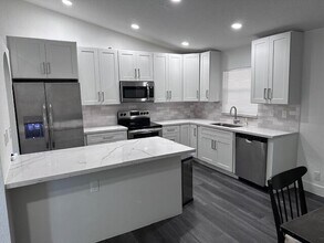 1616 NW 5th St in Fort Lauderdale, FL - Building Photo - Building Photo