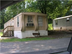 Hunter Hills Mobile Home Park in Rossville, GA - Building Photo - Other