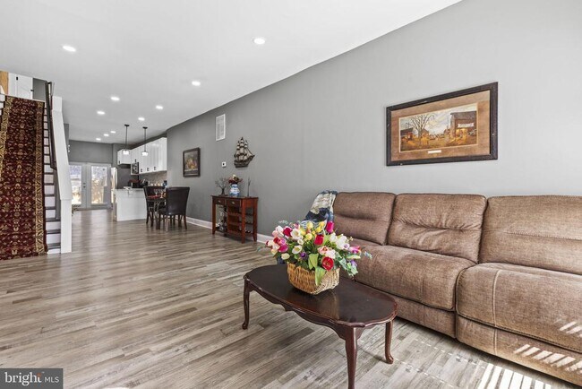 1934 E Lafayette Ave in Baltimore, MD - Building Photo - Building Photo