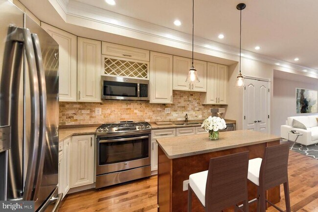 59 R St NE in Washington, DC - Building Photo - Building Photo
