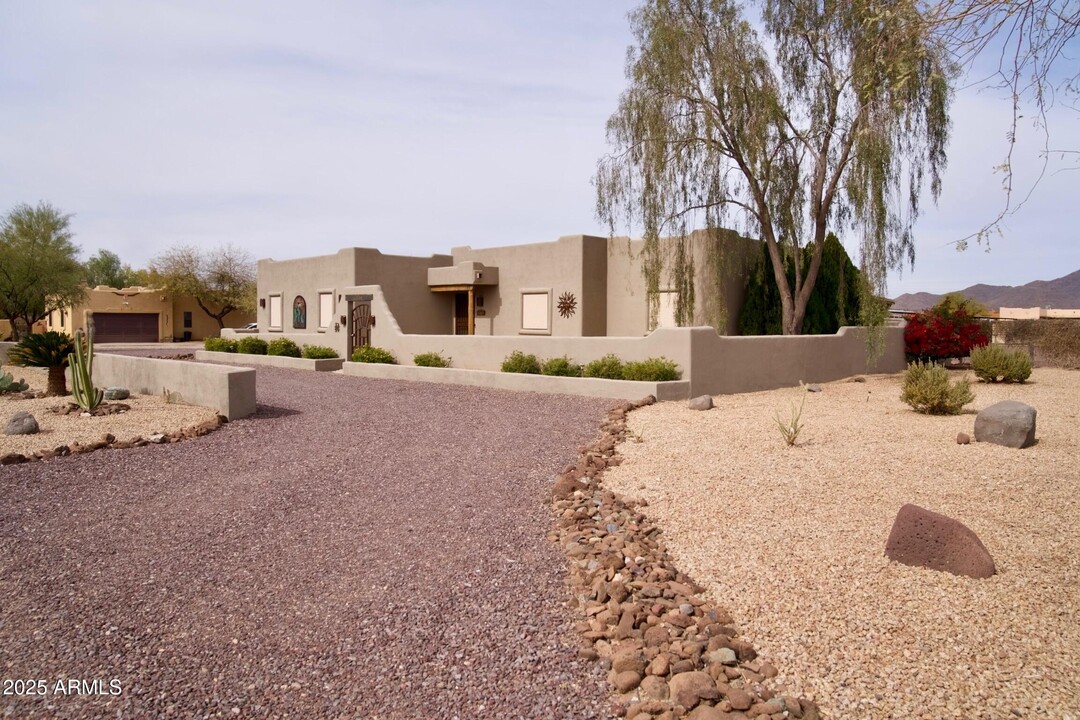 1714 W Adamanda Ct in Phoenix, AZ - Building Photo