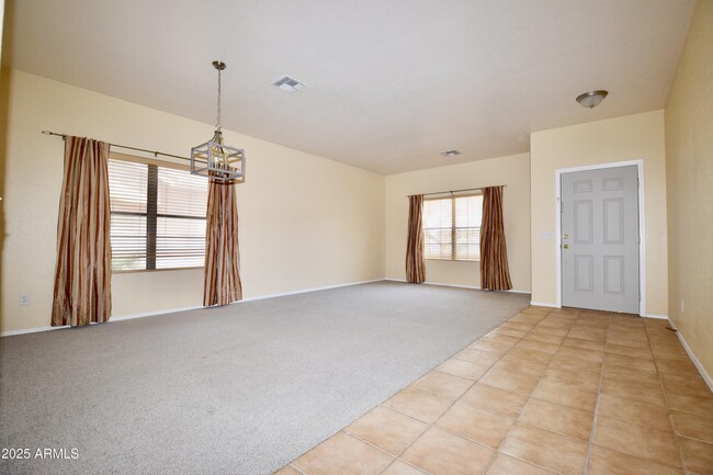 3759 E Orchid Ln in Gilbert, AZ - Building Photo - Building Photo
