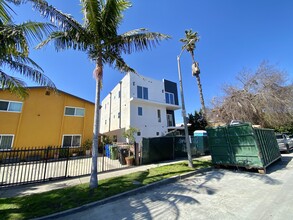 2533 S Spaulding Ave in Los Angeles, CA - Building Photo - Building Photo