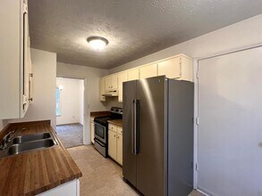 9416 Gooden Dr in Fayetteville, NC - Building Photo - Building Photo