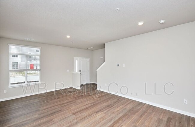 9598 Capstone Ct in West Des Moines, IA - Building Photo - Building Photo