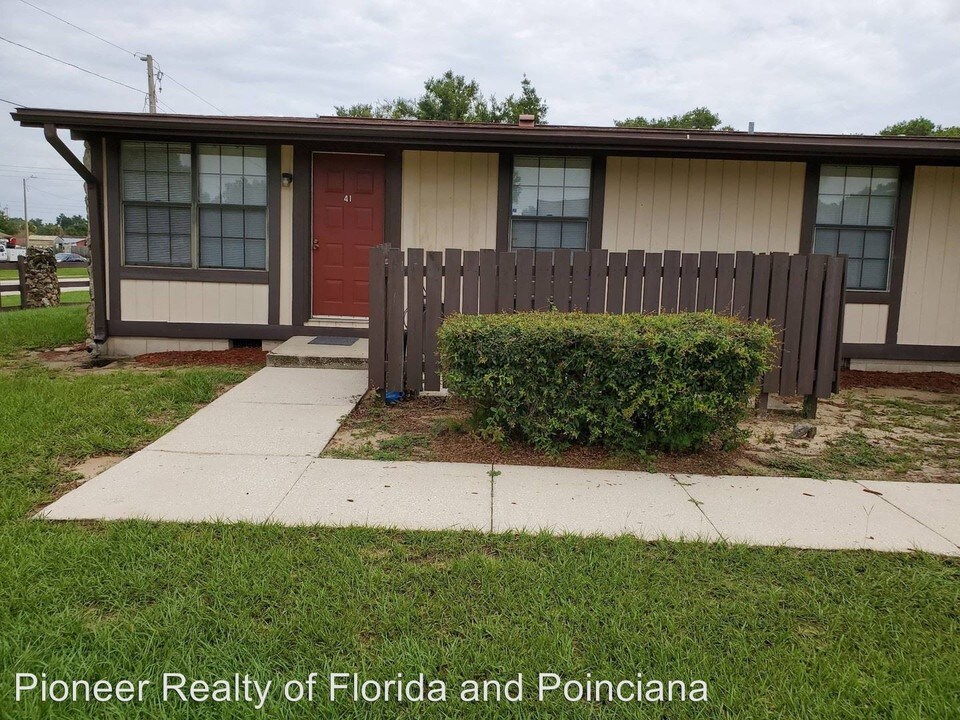 25 S 22nd St in Haines City, FL - Building Photo