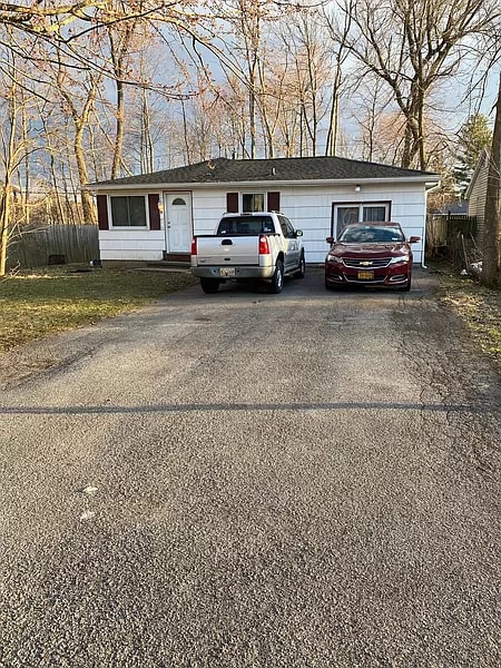 property at 9 Charles Ave