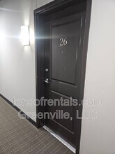 100 E Washington St in Greenville, SC - Building Photo - Building Photo