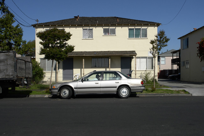 625 Laurel St in Redwood City, CA - Building Photo - Building Photo