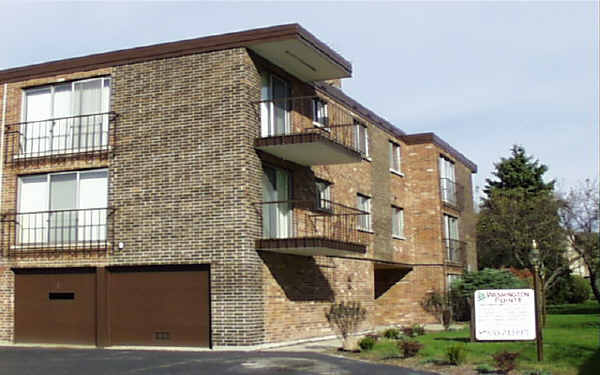 Washington Pointe Condos in Oak Lawn, IL - Foto de edificio