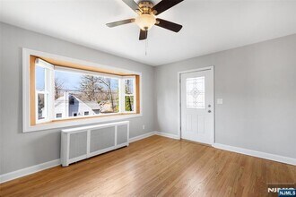 83 Chestnut Hill Dr W in Denville, NJ - Building Photo - Building Photo