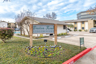 Preston Road Condominiums in Dallas, TX - Foto de edificio - Primary Photo