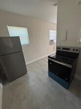 771 NW 52nd St in Miami, FL - Building Photo - Building Photo