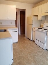 Rochelle Apartments in Portland, OR - Building Photo - Building Photo