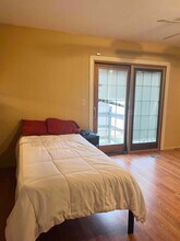 12120 Valerie Dr in Hillsboro, OH - Building Photo - Building Photo