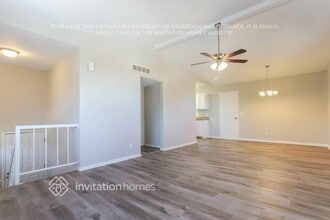 3993 S Pitkin Way in Aurora, CO - Foto de edificio - Building Photo