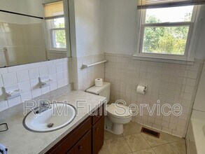 465 Clearwater Dr in Nashville, TN - Building Photo - Building Photo