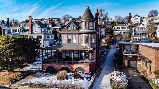 property at 322 Humphrey St