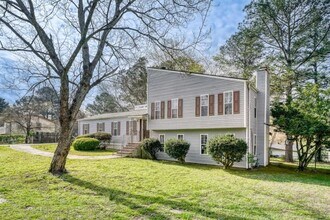 3160 Kipling Dr in Powder Springs, GA - Foto de edificio - Building Photo