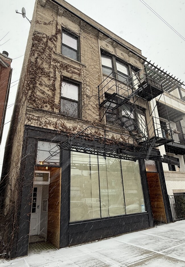 property at 3938 N Ashland Ave