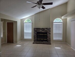 9497 N Sharon Ave in Fresno, CA - Building Photo - Building Photo