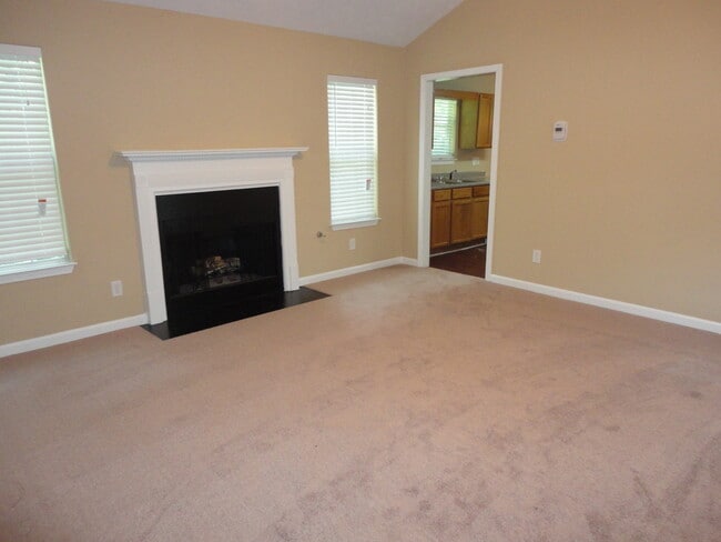 7023 Hillcrest Chase Ln in Austell, GA - Building Photo - Building Photo