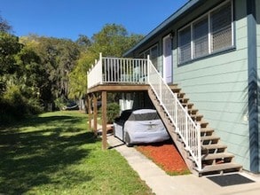 6921 Washington St in Port Richey, FL - Building Photo - Building Photo