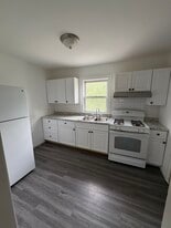 6931 guilford rd in Upper Darby, PA - Building Photo