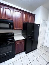 6808 Sperone St in Orlando, FL - Building Photo - Building Photo