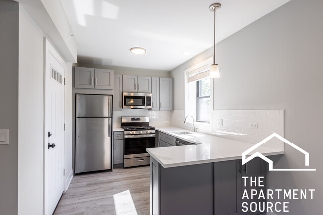 property at 1133 Oak Ave