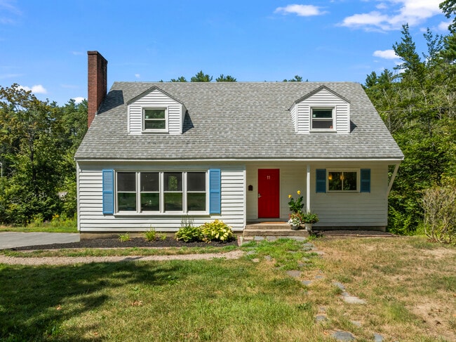 property at 11 Edgewood Rd