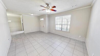 159 Forest Dr in College Station, TX - Foto de edificio - Building Photo