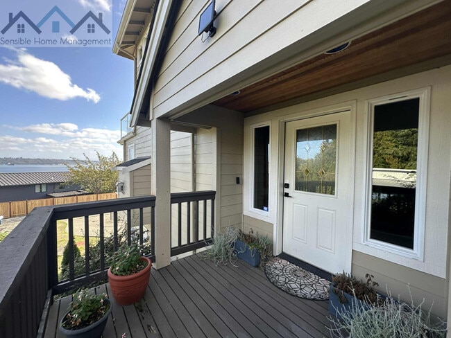 property at 3611 N Union Ave