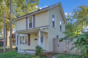 120 W Ashland Ave in Louisville, KY - Building Photo