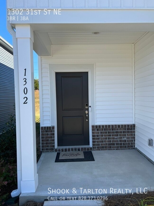 property at 1302 31st St NE