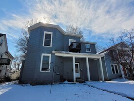 1620 Ferry St in La crosse, WI - Building Photo