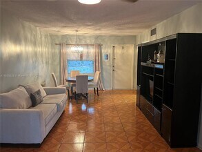 4143 N Ocean Blvd in Fort Lauderdale, FL - Building Photo - Building Photo