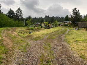 9D Barefoot springs Ln in Jefferson City, MT - Building Photo - Building Photo