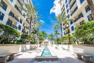 801 S Olive Ave in West Palm Beach, FL - Building Photo - Building Photo