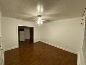 613 12th St in Union City, NJ - Building Photo - Building Photo