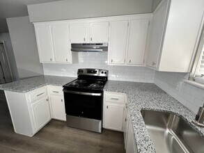 134 NE Fullerton St in Lawton, OK - Building Photo - Building Photo