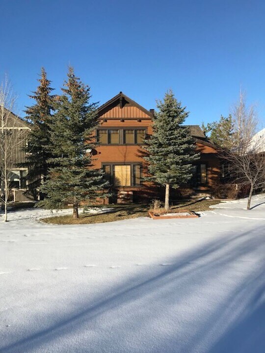123 Cluff Ln in Victor, ID - Building Photo