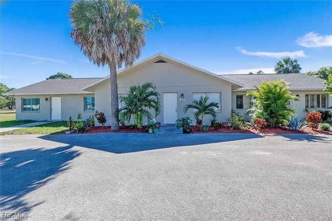 property at 5256 Coronado Pkwy