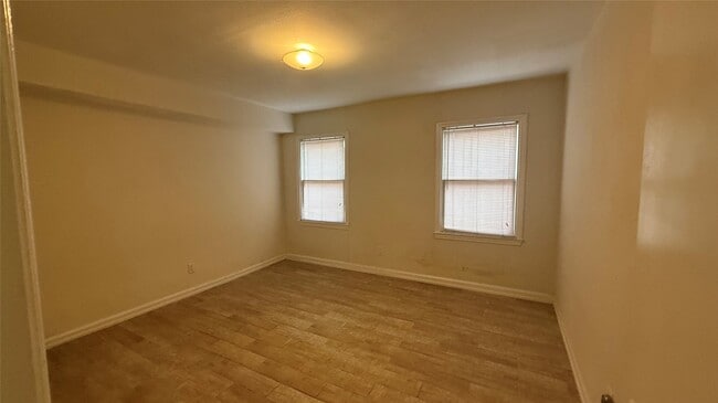 property at 1928 North Blvd