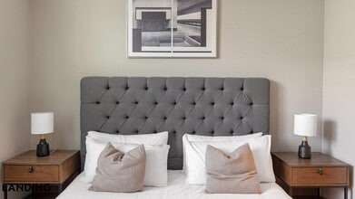 402 W Lincoln St, Unit 172 in Phoenix, AZ - Building Photo - Building Photo