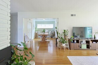 2960 Kobe Dr in San Diego, CA - Building Photo - Building Photo