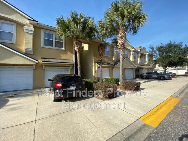 7060 Deer Lodge Cir, Unit #110 in Jacksonville, FL - Building Photo - Building Photo