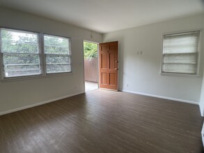 1008 Euclid St, Unit A in Santa Monica, CA - Building Photo - Building Photo